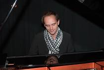Taste Tobias Schößler TASTE! Tobias Schößler   Jazz Solo Klavier pianohaustruebger